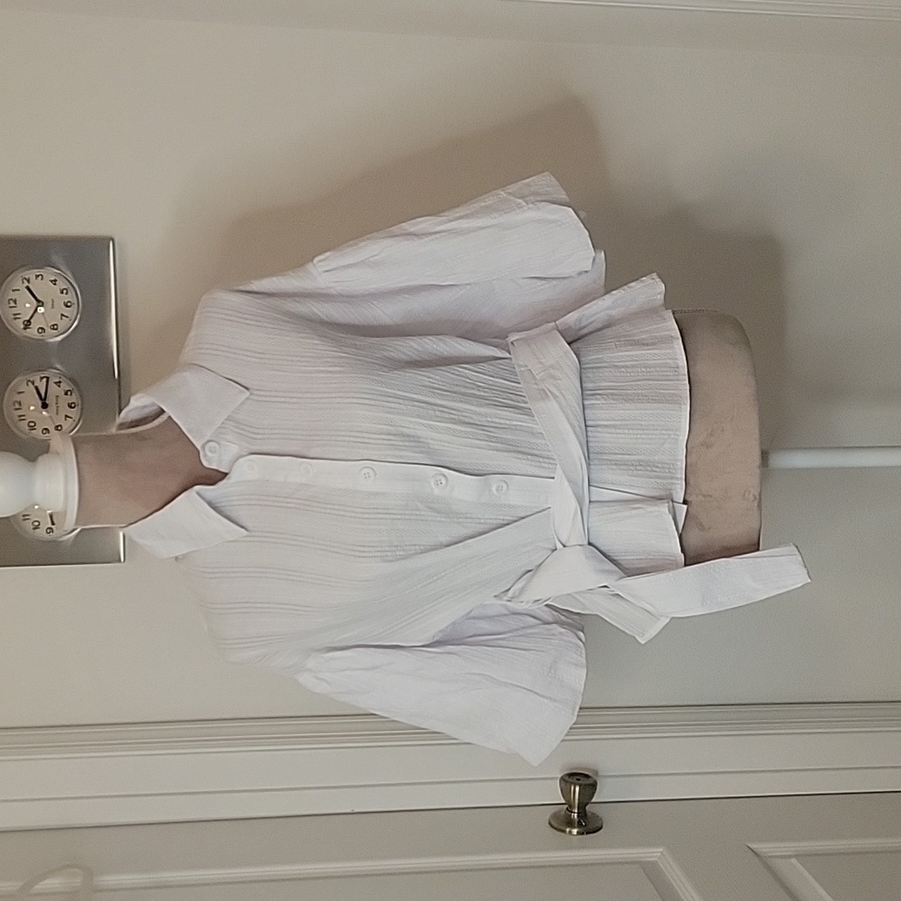 petal + pup, Size XS, Sophia White Button Down Belted Top, NEW with Tag